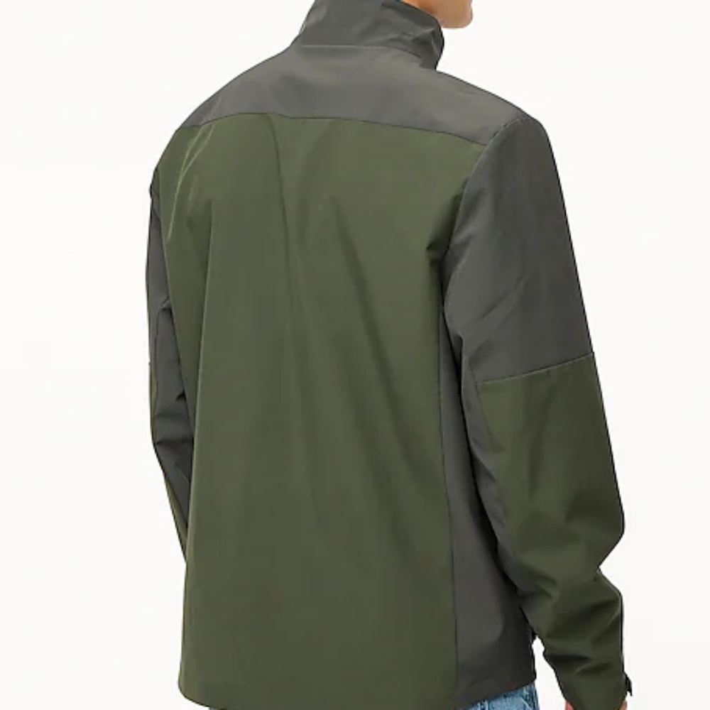 J. Crew Men's Colorblock Performance Jacket. New Size Medium - Picture 4 of 4